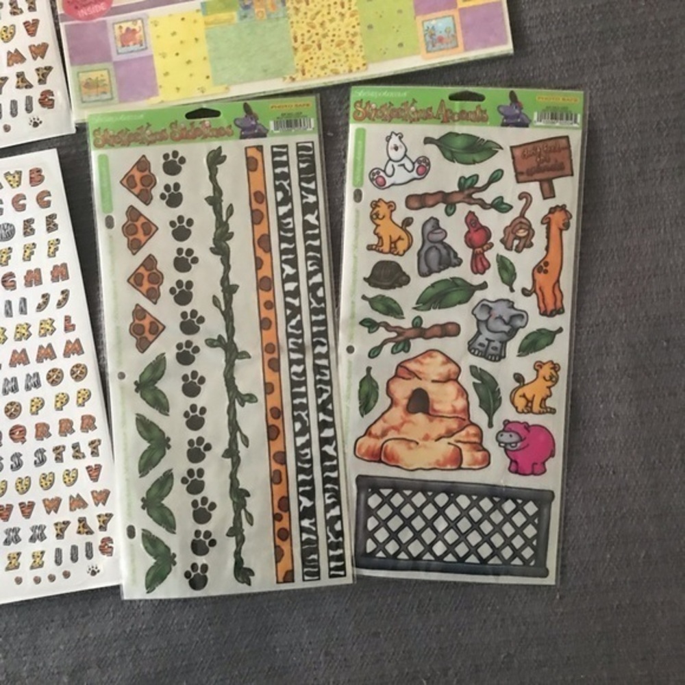 Miss Elizabeth’s Scrapbook Paper & Sticker Bundle. Zoo theme. 10 items. NWOT - Picture 7 of 8